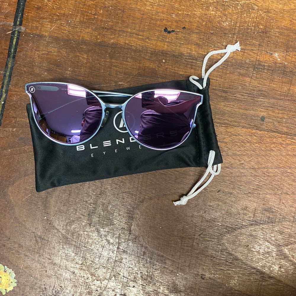 Blenders Sunglasses Aluminati cat eye